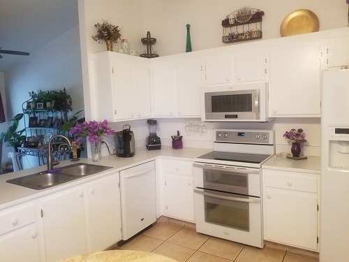 Kitchen-Open Floor Plan-New Appliances